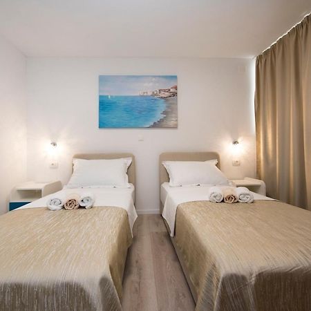 Apartments Maraton Split Eksteriør billede