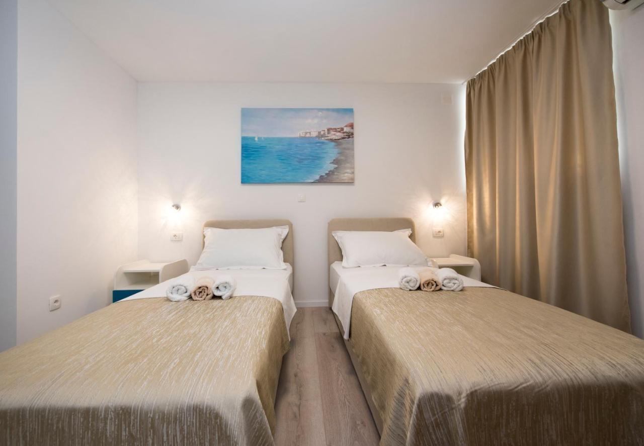 Apartments Maraton Split Eksteriør billede