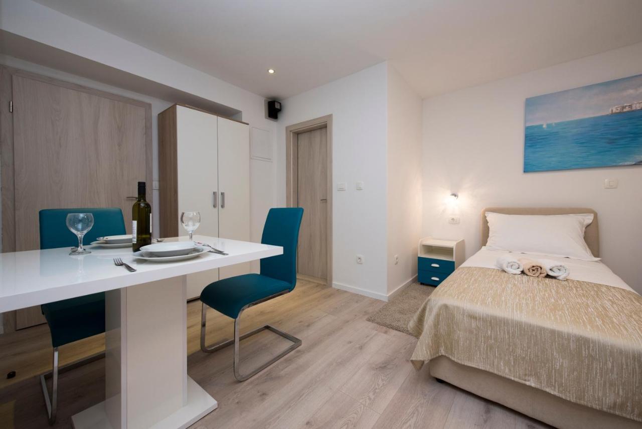 Apartments Maraton Split Eksteriør billede